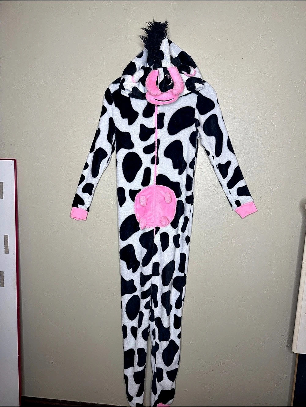 Secret Treasures Cow Print Hooded Full Zip Jumpsuit Onesie XS/S